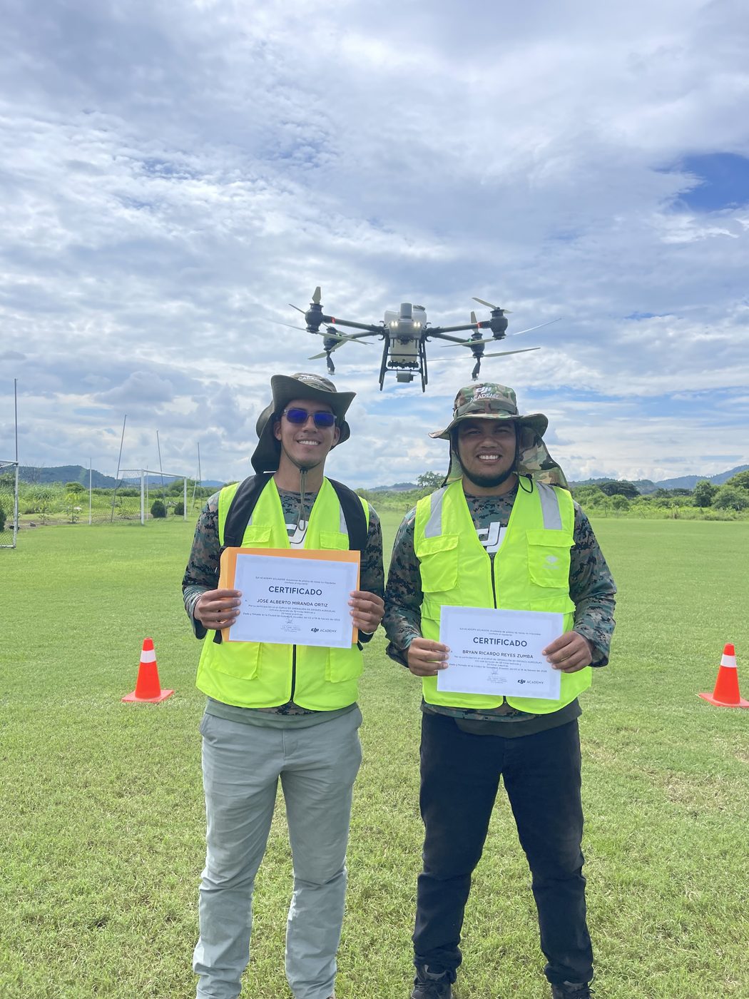 Curso DJI Academy de AGDRONEC — formación de operadores de dron agrícola en Samborondón