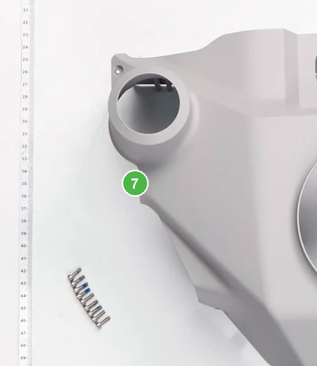 Carcasa Superior Delantera señalada con el número 7 en el diagrama de despiece del DJI Agras T100