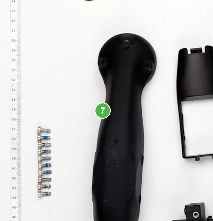Carcasa Inferior de la Lanza de Pulverización señalada con el número 7 en el diagrama de despiece del DJI Agras T100